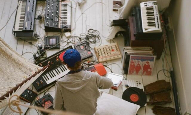 Lab Sonoro | Espacio experimental La escucha radical Lab Sonoro